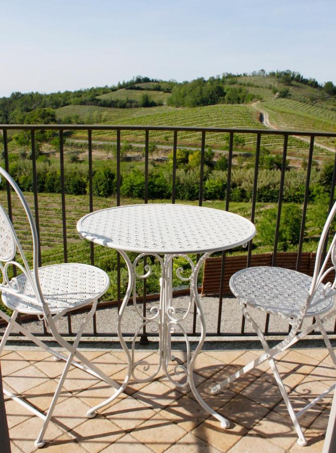 Villa Rocco Country House Ozzano Monferrato Екстериор снимка