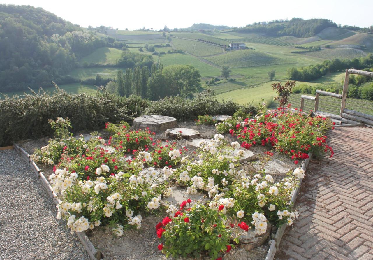 Villa Rocco Country House Ozzano Monferrato Екстериор снимка