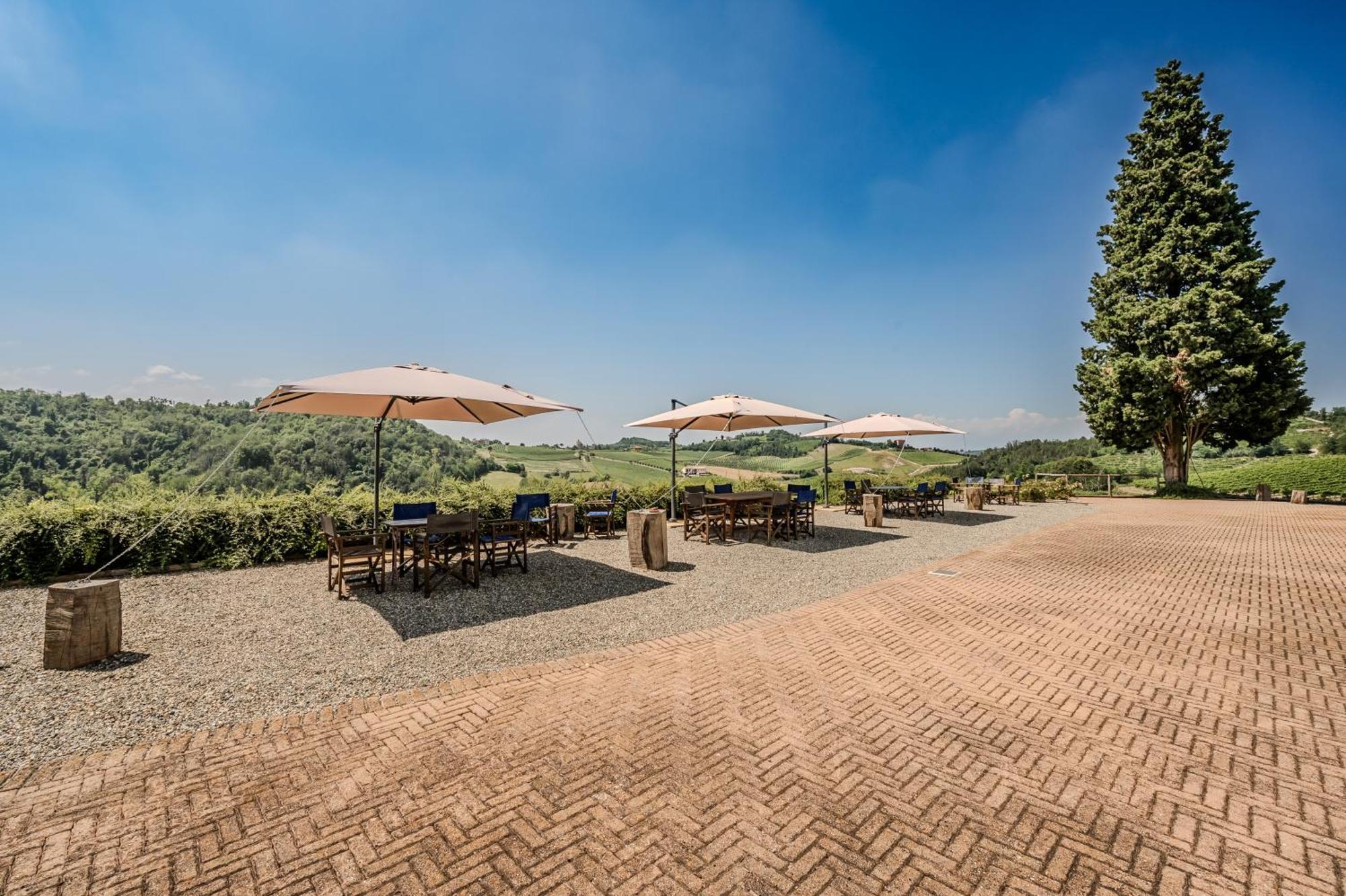 Villa Rocco Country House Ozzano Monferrato Екстериор снимка